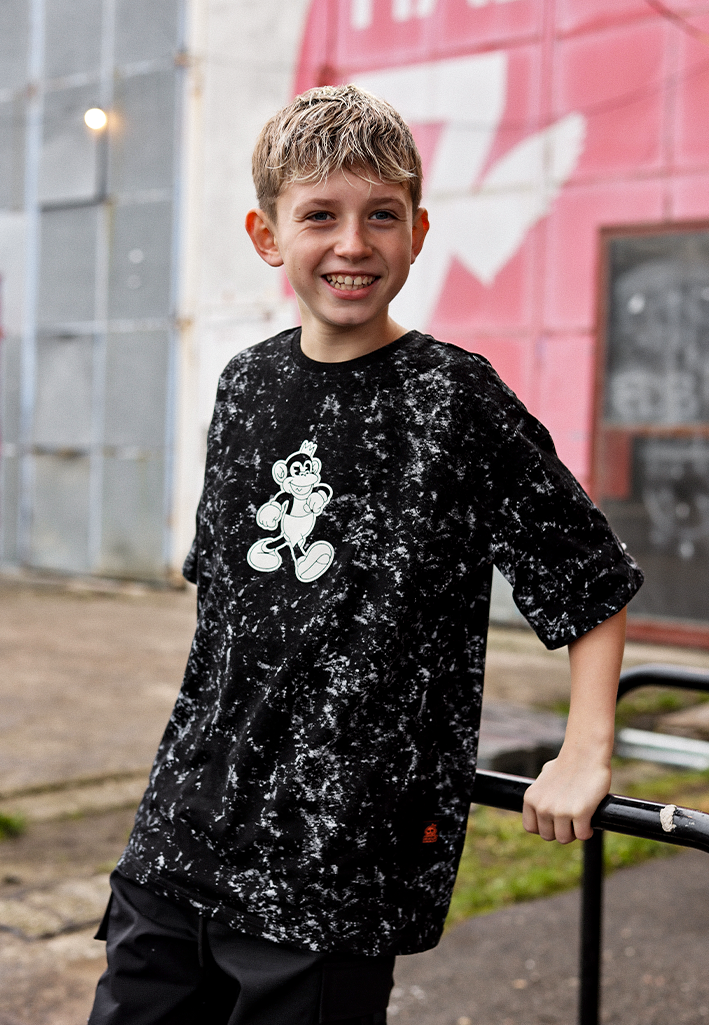 "OLDSCHOOL" T-shirt - FirstGrade