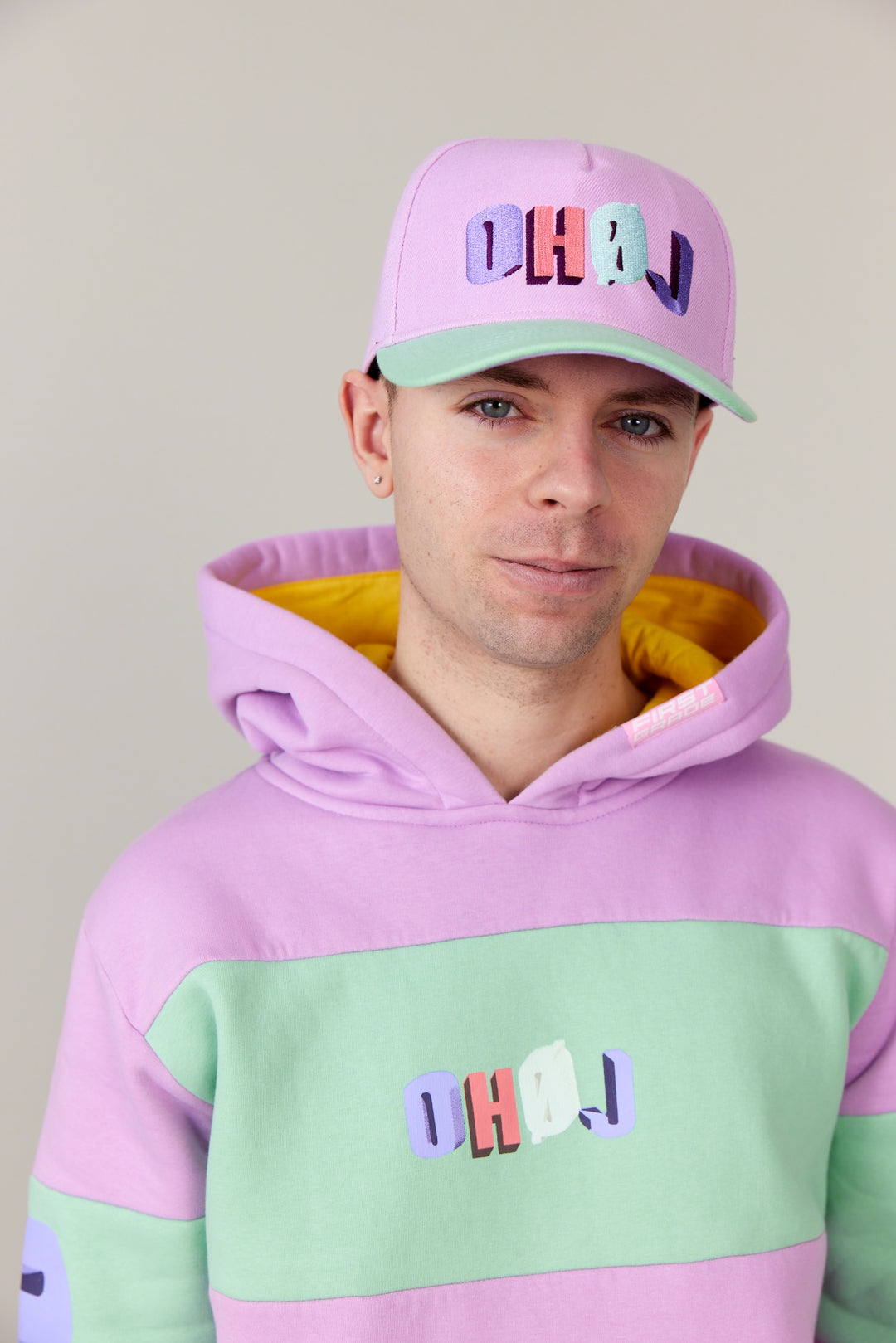 Morten Münster "OHØJ" - COLORFUL - Hoodie